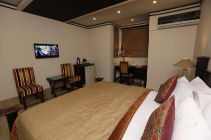 City Centre Suites - image 14