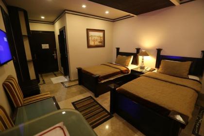 City Centre Suites - image 4