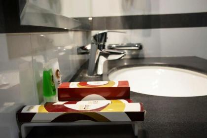 Hotel One Tariq Road - image 14