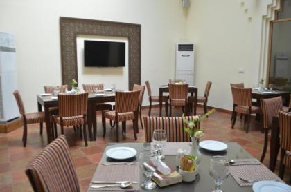 Hotel One Tariq Road - image 2