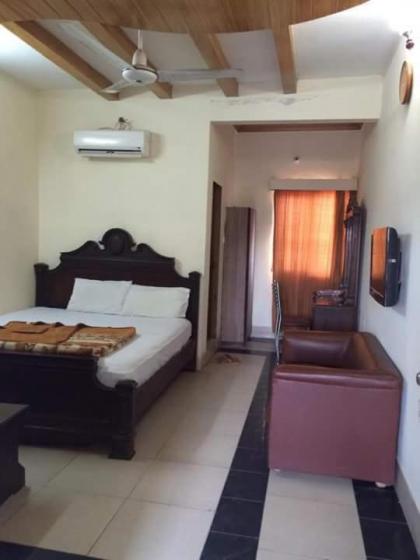 New Pride Hotel - image 10