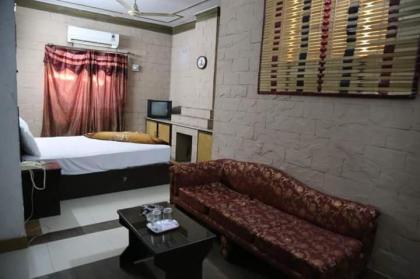 New Pride Hotel - image 13