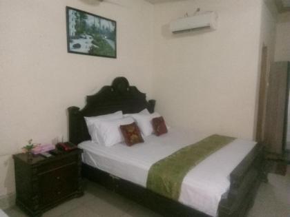 New Pride Hotel - image 17