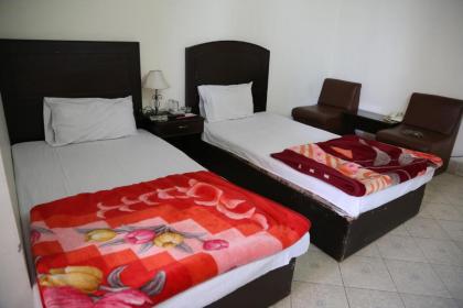 New Pride Hotel - image 3