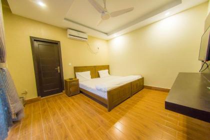 Karakuram Hotel & Restaurant - image 19