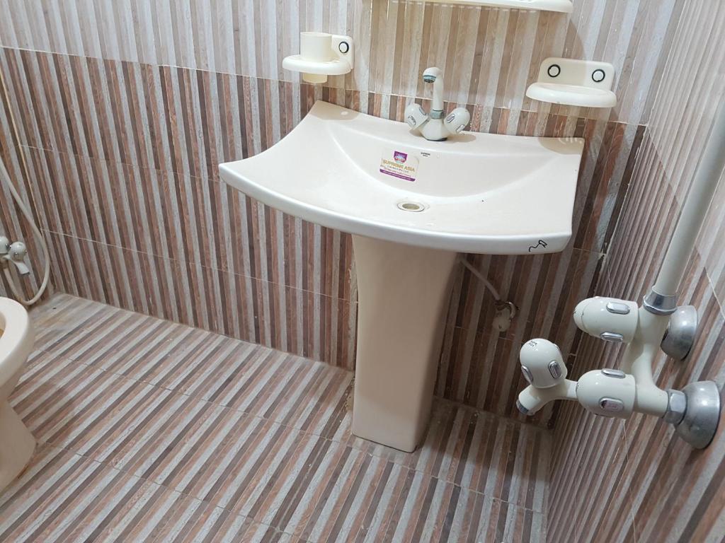 Aimys Villa Guest House - image 2