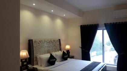 MaryLeena Hotel Gulberg - image 20