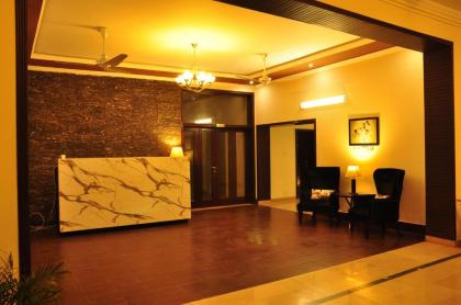 Reina Boutique Hotel - G6 - image 17