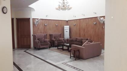 White Lodge Guest House - image 10