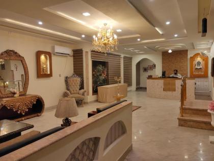 HOTEL S.R. Lounge - image 12