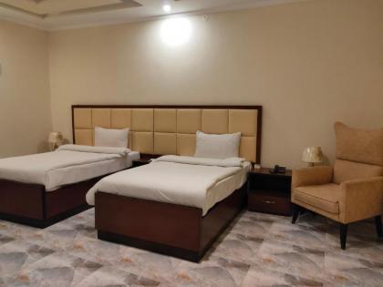 HOTEL S.R. Lounge - image 19