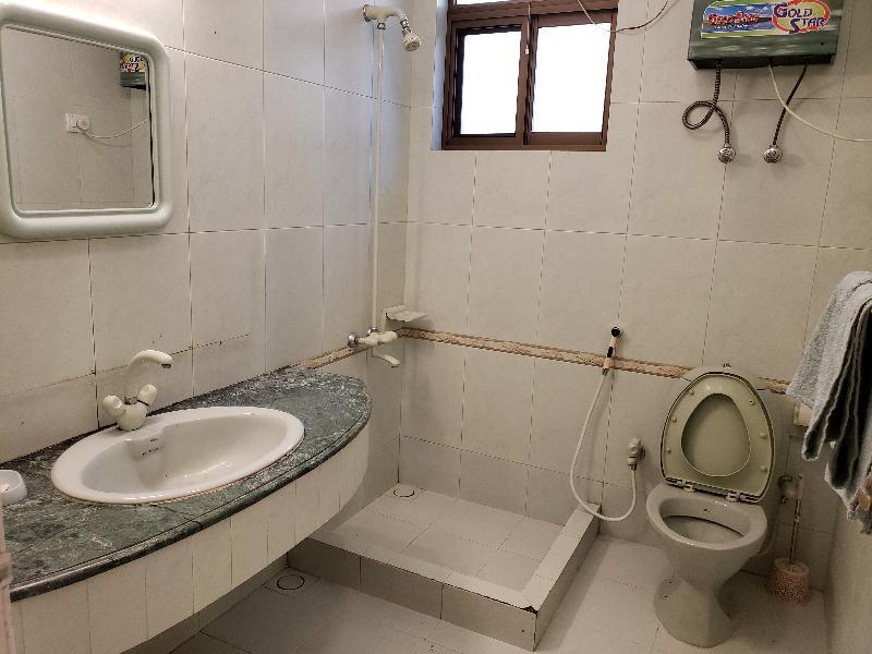 Rove Lodging - Three Bed Apartment Murree - image 5