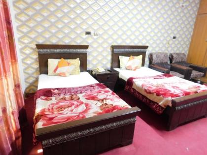 Hotel Paradise Plus - image 18
