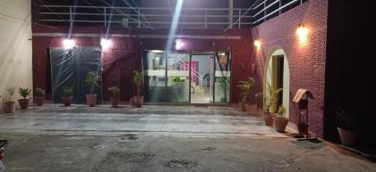 Hotel Paradise Plus - image 2