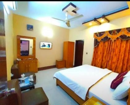 Royal Residency Guest House Karachi - image 18
