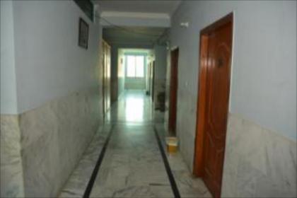 Kulsoom Hotel - image 4