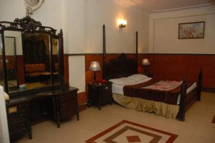 Hotel Royal Plaza - Shadman - image 9