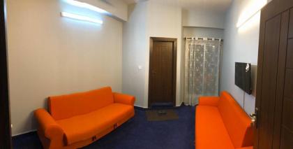 Tourist Inn Apartment - image 15