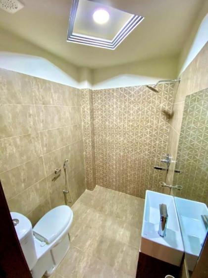 Grand luxury Hotel - image 13
