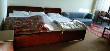 Kashmir Continental Hotel Murree - image 8