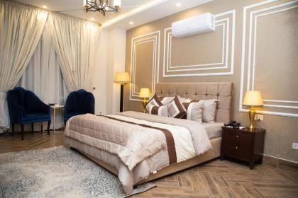 Belmorris Hotels & Resorts - image 20
