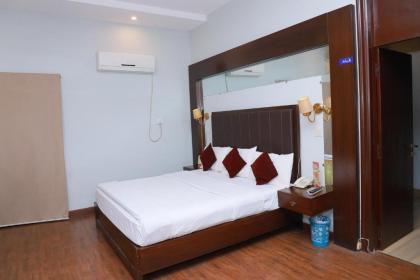 Hotel Royal one Multan - image 16