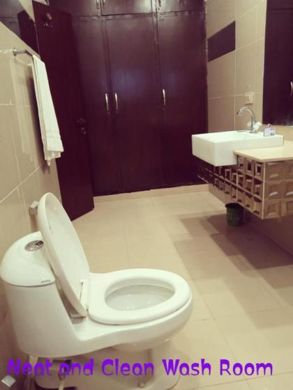 Hotel Royal one Multan - image 2