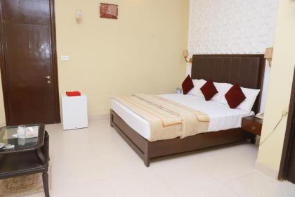 Hotel Royal one Multan - image 20
