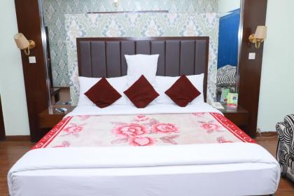 Hotel Royal one Multan - image 7