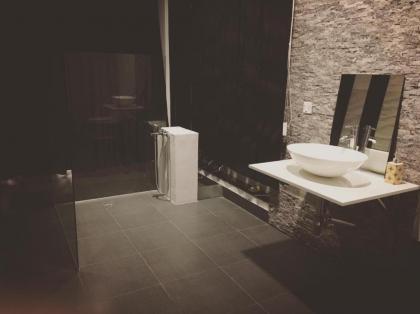 Sojourn Traveler's BnB - image 1