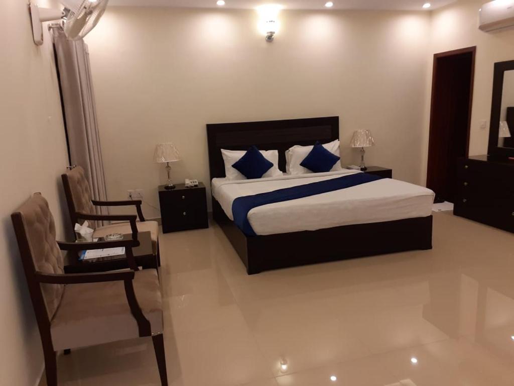 Hotel Noor Plaza - image 6