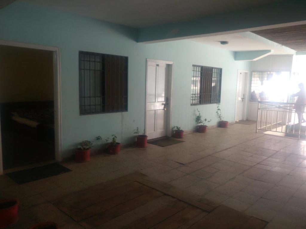 Tanveer Hotel - image 6
