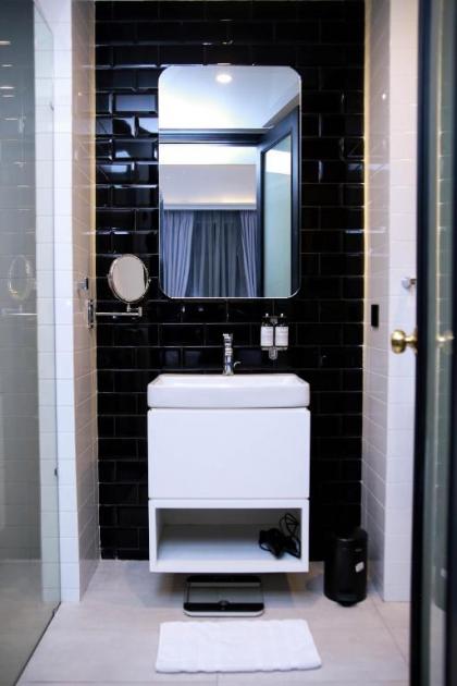 Ambiance Boutique Art Hotel Lahore - image 6