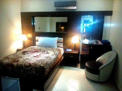 Bling International Hotel Multan - image 13