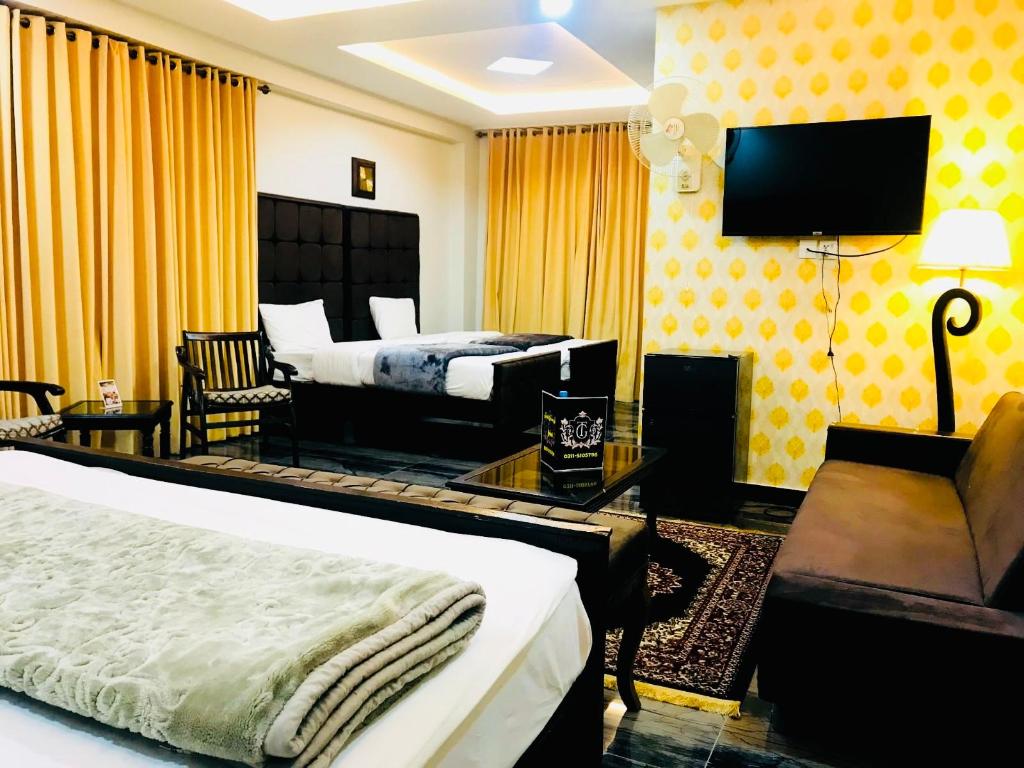 Grand taj hotel  - main image