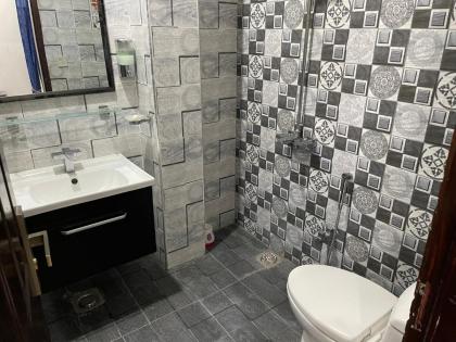2 Bed New corner Apartment - image 16