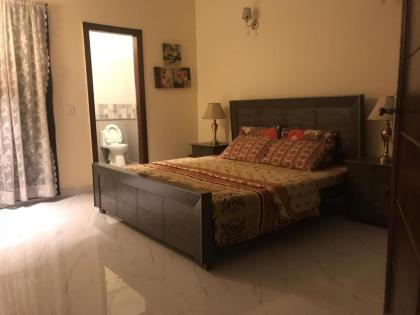 King's Paradise Lahore 