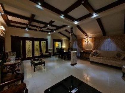 Zaha Homes-AkhterVilla:2br upper portionJheelPark - image 10