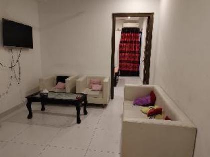 One bed room full furnished  for rent in E 11  Islamabad 