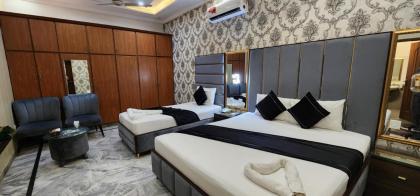 Red Fort Hotel Gulberg - image 11