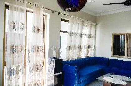Two Bedroom's Flat in Westridge  - image 12