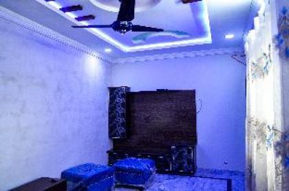 Two Bedroom's Flat in Westridge  - image 17