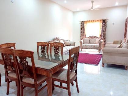 Adorable 3-bedroom vacation house near KDA market.