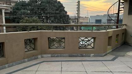 4 bed Spacious Villa - image 6