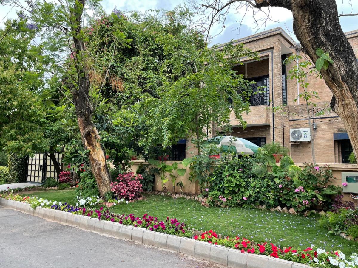 Riviera Courtyard Guest House Islamabad - main image