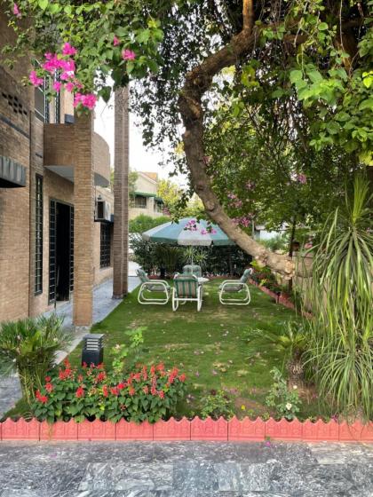 Riviera Courtyard Guest House Islamabad - image 19