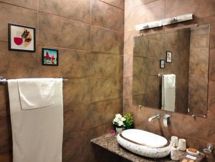 Riviera Courtyard Guest House Islamabad - image 23