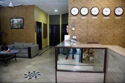 Hotel New Holiday - image 2