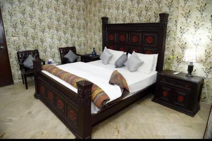 Hotel New Holiday - image 9