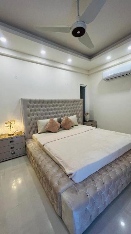 LMY Guesthouse Islamabad  - image 15